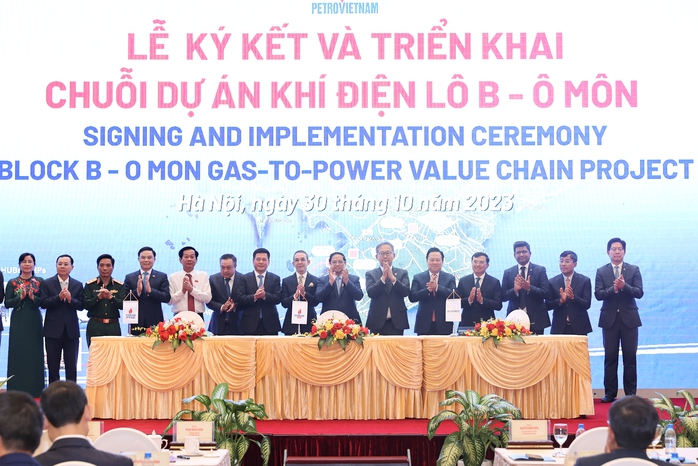 Thủ tướng chứng kiến việc ký các hợp đồng chuỗi dự án khí - điện trị giá 12 tỉ USD - Ảnh 1.