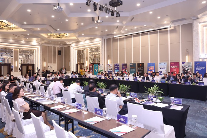 Phúc Long đồng hành cùng ngày Thẻ Việt Nam 2023 - Ảnh 1. Phúc Long đồng hành cùng ngày Thẻ Việt Nam 2023 - Ảnh 1.
