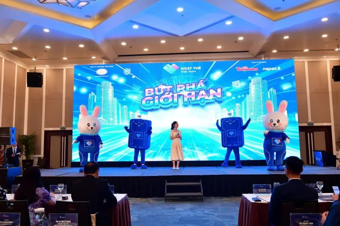 Vietcombank đồng hành các hoạt động trong khuôn khổ chương trình ngày thẻ Việt Nam lần thứ 3 năm 2023 - Ảnh 4.