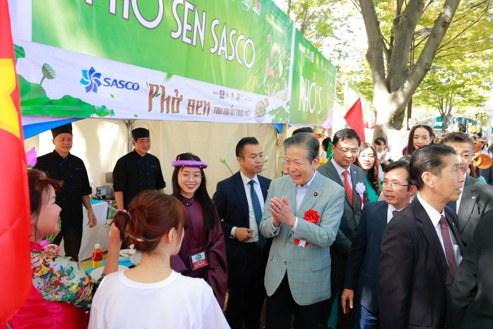 Phở Sen SASCO cùng các thương hiệu phở Việt toả hương trên đất Nhật - Ảnh 2. Phở Sen SASCO cùng các thương hiệu phở Việt toả hương trên đất Nhật - Ảnh 2.