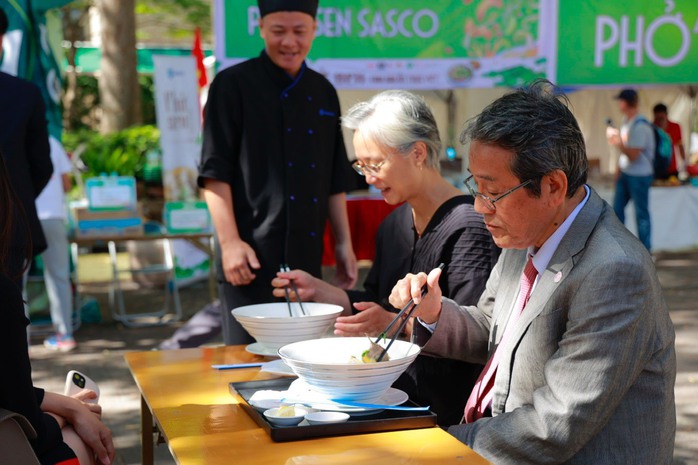 Phở Sen SASCO cùng các thương hiệu phở Việt toả hương trên đất Nhật - Ảnh 5. Phở Sen SASCO cùng các thương hiệu phở Việt toả hương trên đất Nhật - Ảnh 5.