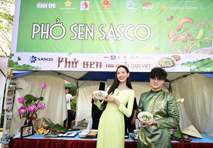 Phở Sen SASCO cùng các thương hiệu phở Việt toả hương trên đất Nhật - Ảnh 6. Phở Sen SASCO cùng các thương hiệu phở Việt toả hương trên đất Nhật - Ảnh 6.