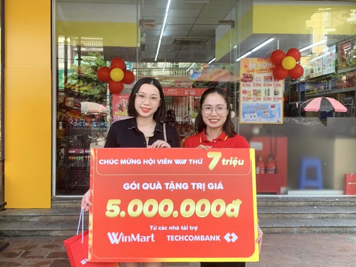 Mừng ngày Phụ nữ Việt Nam, WinMart giảm giá đến 35% hàng trăm mặt hàng - Ảnh 1. Mừng ngày Phụ nữ Việt Nam, WinMart giảm giá đến 35% hàng trăm mặt hàng - Ảnh 1.