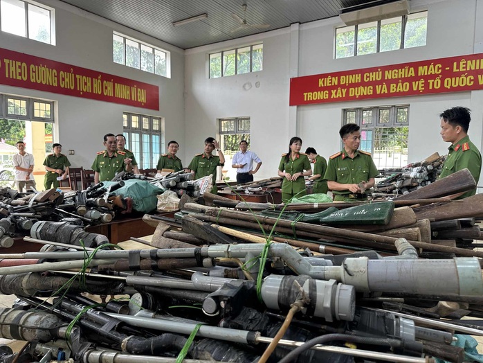 Đắk Lắk tiếp tục thu hồi thêm hàng ngàn khẩu súng - Ảnh 2.
