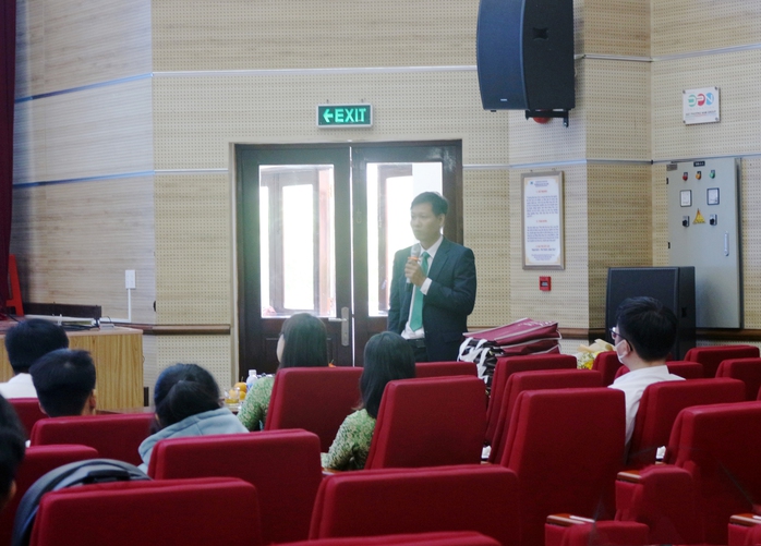 Trường Đại học Cửu Long tổ chức tọa đàm liên quan đến cây trồng - Ảnh 7.
