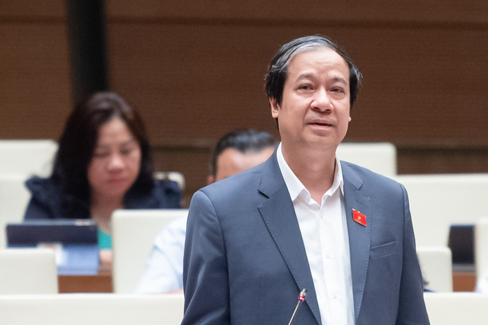 Bộ trưởng Nguyễn Kim Sơn nói về hơn 213 ngàn tỉ đồng chi cho đổi mới giáo dục - Ảnh 1.