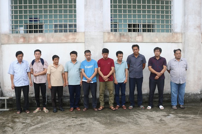 Kiên Giang: Khởi tố 3 cựu lãnh đạo huyện, bắt giam 10 người - Ảnh 1.