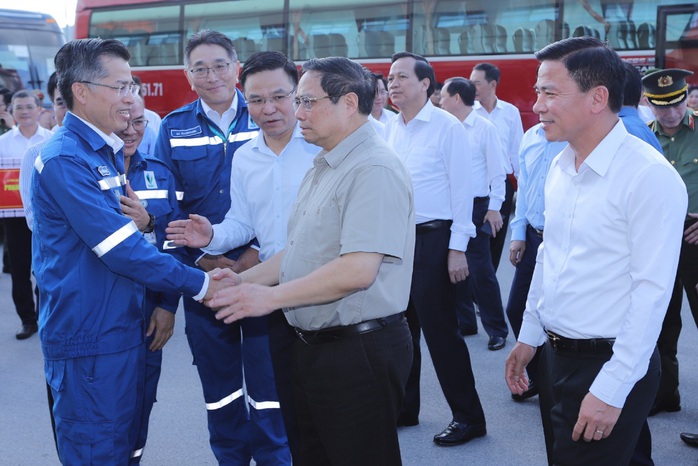 Thủ tướng Phạm Minh Chính thăm và làm việc tại Thanh Hóa - Ảnh 3.