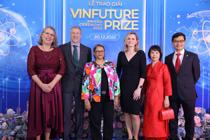 GS. Karim: VinFuture tập hợp những người có chung tầm nhìn xây dựng thế giới tốt đẹp hơn - Ảnh 4.