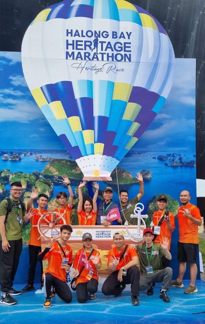Gần 1.000 runner quốc tế dự Giải Marathon Quốc tế Di Sản Hạ Long 2023 - Ảnh 3.