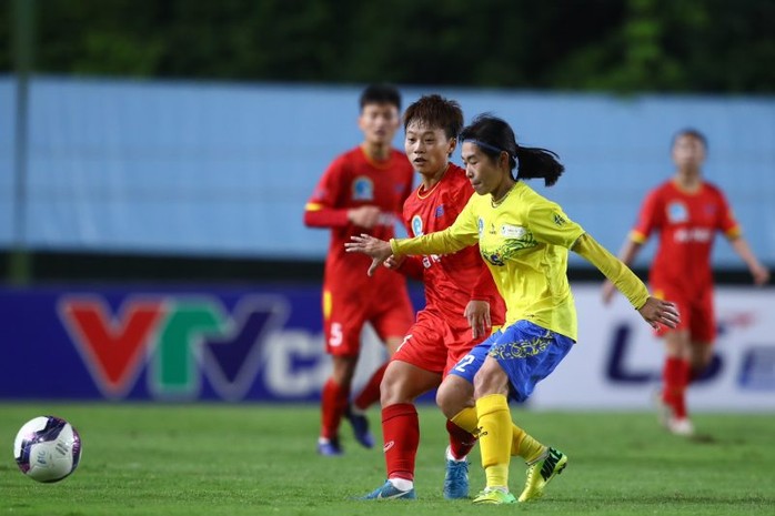 Khai mạc Giải Bóng đá nữ VĐQG 2023: Ngày thất vọng của 2 đội TP HCM - Ảnh 1.