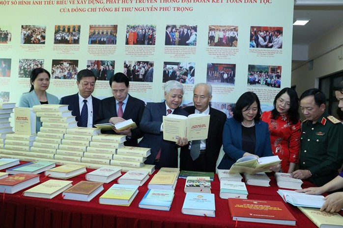 Ra mắt sách của Tổng Bí thư Nguyễn Phú Trọng về đại đoàn kết toàn dân tộc - Ảnh 3.