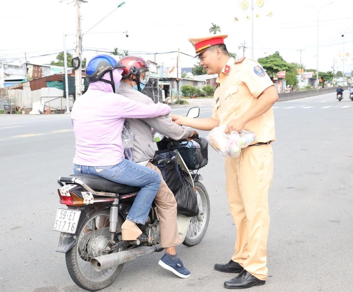 Tây Ninh: Công khai kết quả xử lý vi phạm nồng độ cồn - Ảnh 1.