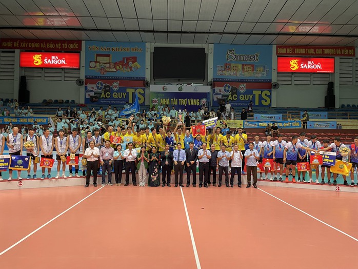 Sanest Khánh Hòa vô địch bóng chuyền nam quốc gia, công nghệ Mắt thần tạo ấn tượng - Ảnh 6.