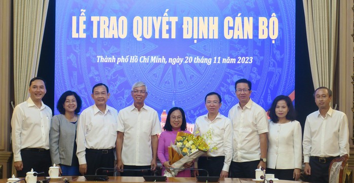 Tổng Biên tập NXB Tổng hợp được bổ nhiệm Phó Chánh Văn phòng UBND TP HCM - Ảnh 1.