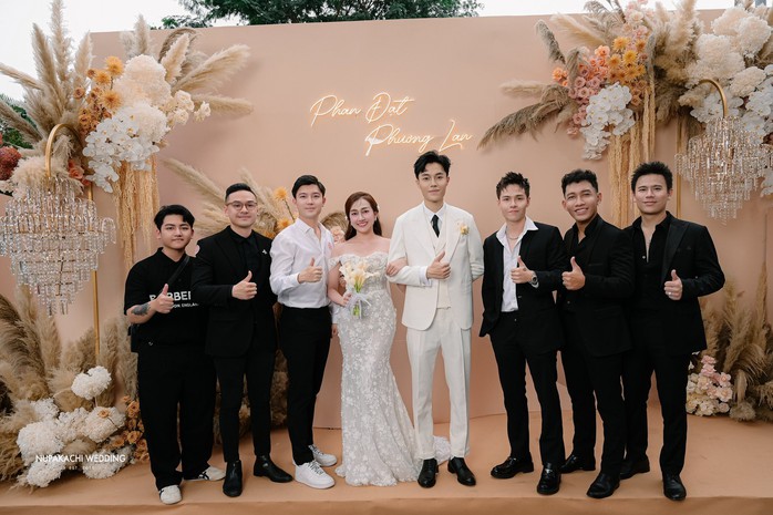 Showbiz Việt tề tựu đám cưới diễn viên Phương Lan - Ảnh 22.