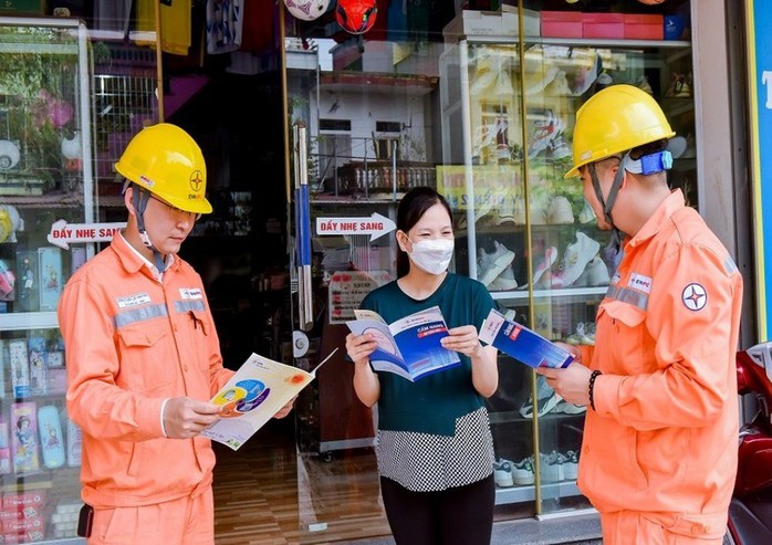 EVN đề xuất sớm thí điểm giá điện hai thành phần- Ảnh 1. EVN đề xuất sớm thí điểm giá điện hai thành phần- Ảnh 1.