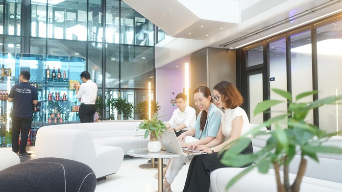 Masan Consumer Holdings xuất sắc đạt chứng nhận Great Place to Work® - Ảnh 2. Masan Consumer Holdings xuất sắc đạt chứng nhận Great Place to Work® - Ảnh 2.