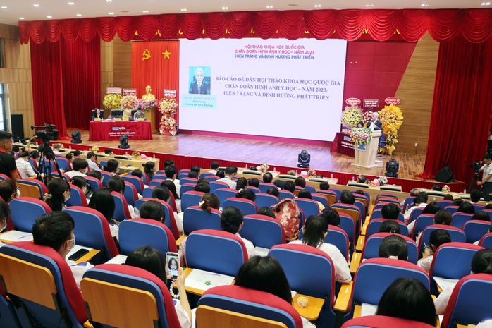 Trường ĐH Cửu Long tổ chức hội thảo khoa học quốc gia về y tế - Ảnh 1.