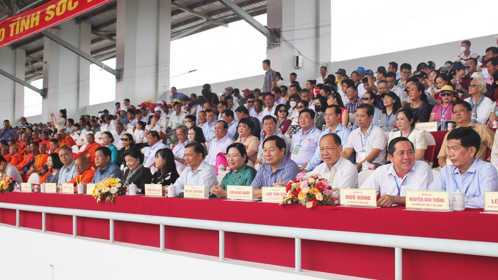 Hấp dẫn giải thể thao đặc biệt của đồng bào Khmer ở Sóc Trăng - Ảnh 1. Hấp dẫn giải thể thao đặc biệt của đồng bào tỷ lệ cá cược kèo nhà cái ở Sóc Trăng - Ảnh 1.