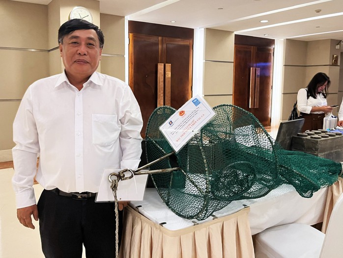 Vị tiến sĩ nặng lòng với xứ biển - Ảnh 2. Vị tiến sĩ nặng lòng với xứ biển - Ảnh 2.