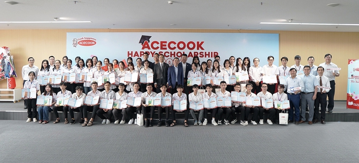 Acecook Happy Scholarship - Hành trình trao hạnh phúc đến hàng ngàn sinh viên - Ảnh 1.