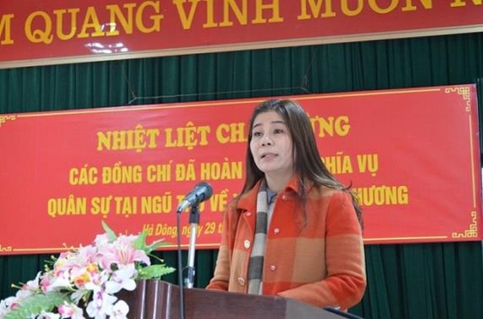 Vụ phó chủ tịch quận nghỉ công tác vẫn ký hàng chục văn bản: Chủ tịch Hà Nội yêu cầu làm rõ - Ảnh 1.