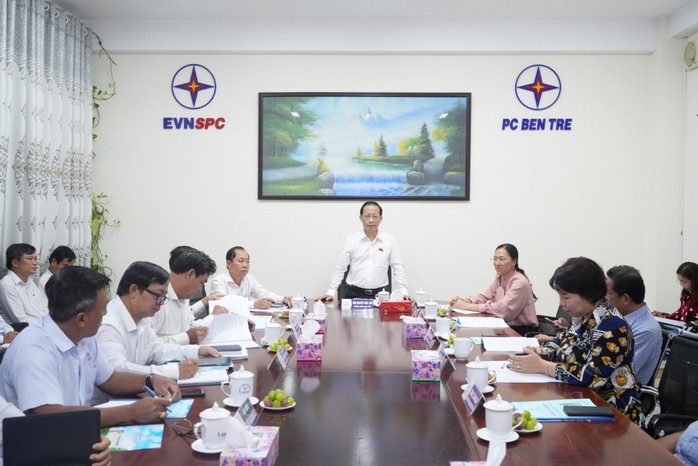 Tổng công ty Điện lực miền Nam: Kiến nghị tháo gỡ vướng mắc về đầu tư lưới điện - Ảnh 2. Tổng công ty Điện lực miền Nam: Kiến nghị tháo gỡ vướng mắc về đầu tư lưới điện - Ảnh 2.