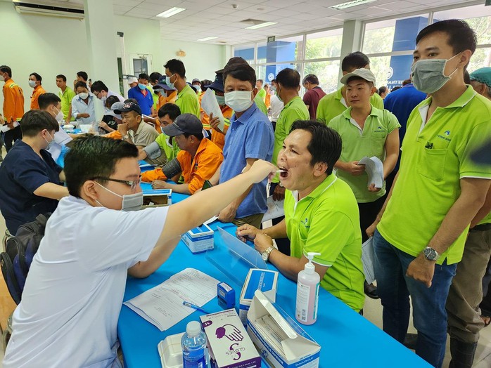 VWS chăm lo sức khỏe cho người lao động - Ảnh 3. VWS chăm lo sức khỏe cho người lao động - Ảnh 3.