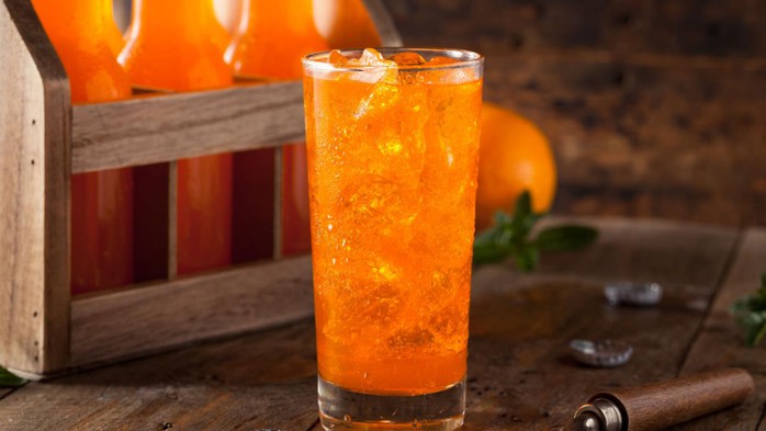 FDA đề nghị cấm vĩnh viễn thành phần trong nước ngọt vị cam - Ảnh 1.