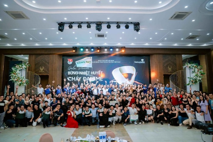 Đoàn Thanh niên Vietcombank tổ chức Hội nghị tập huấn công tác Đoàn và phong trào thanh niên 2023 - Ảnh 7. Đoàn Thanh niên Vietcombank tổ chức Hội nghị tập huấn công tác Đoàn và phong trào thanh niên 2023 - Ảnh 7.