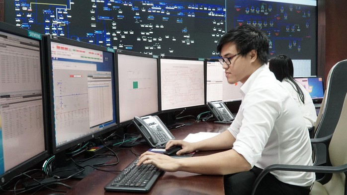 EVNSPC quyết liệt tiến tới mục tiêu trở thành doanh nghiệp số toàn diện - Ảnh 2. EVNSPC quyết liệt tiến tới mục tiêu trở thành doanh nghiệp số toàn diện - Ảnh 2.