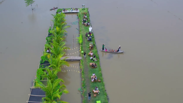 VIDEO: Độc lạ quán cà phê Rơm nằm giữa đồng lúa ở Cần Thơ - Ảnh 3.