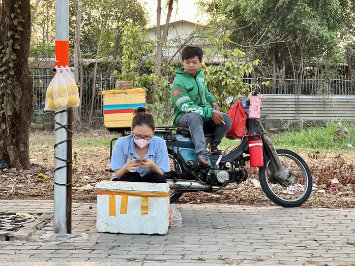 Nên tăng mức trợ cấp thai sản cho người tham gia BHXH tự nguyện  - Ảnh 1.