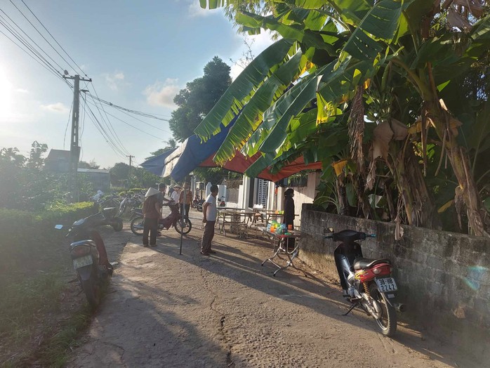 Vụ thai phụ tử vong dưới hố công trình: Trách nhiệm thuộc về ai?- Ảnh 2. Vụ thai phụ tử vong dưới hố công trình: Trách nhiệm thuộc về ai?- Ảnh 2.
