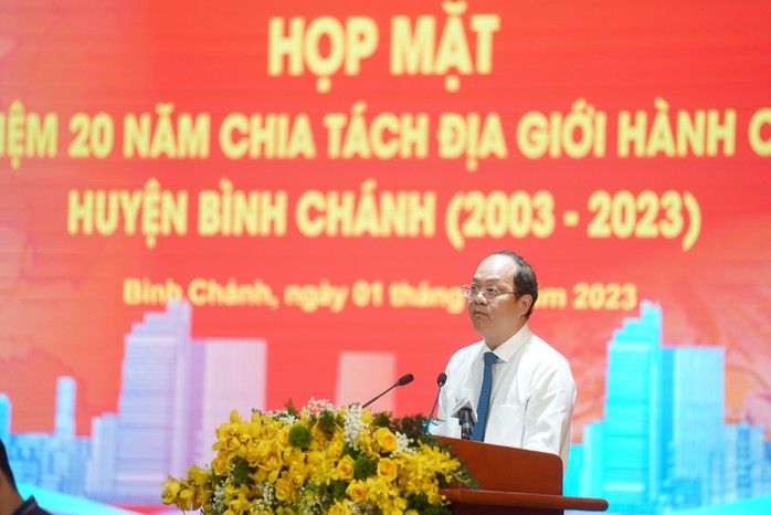 Huyện Bình Chánh kỷ niệm 20 năm chia tách địa giới hành chính- Ảnh 2. Huyện Bình Chánh kỷ niệm 20 năm chia tách địa giới hành chính- Ảnh 2.