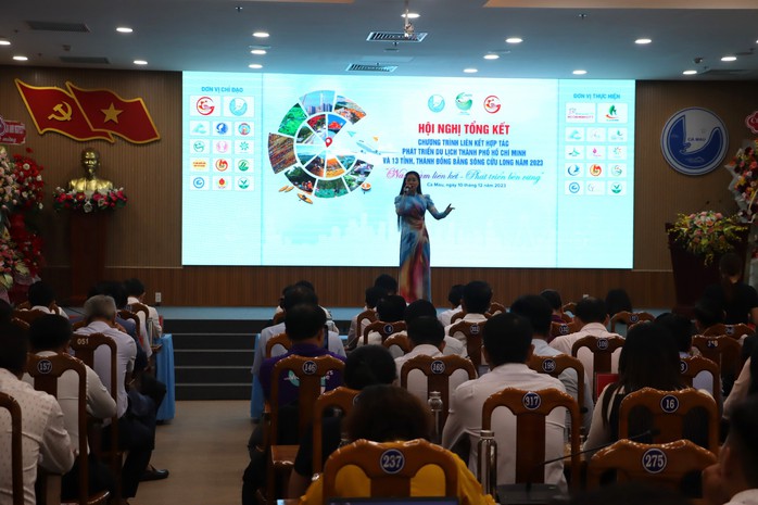 Du lịch TP HCM và ĐBSCL liên kết để phát triển- Ảnh 1. Du lịch TP HCM và ĐBSCL liên kết để phát triển- Ảnh 1.