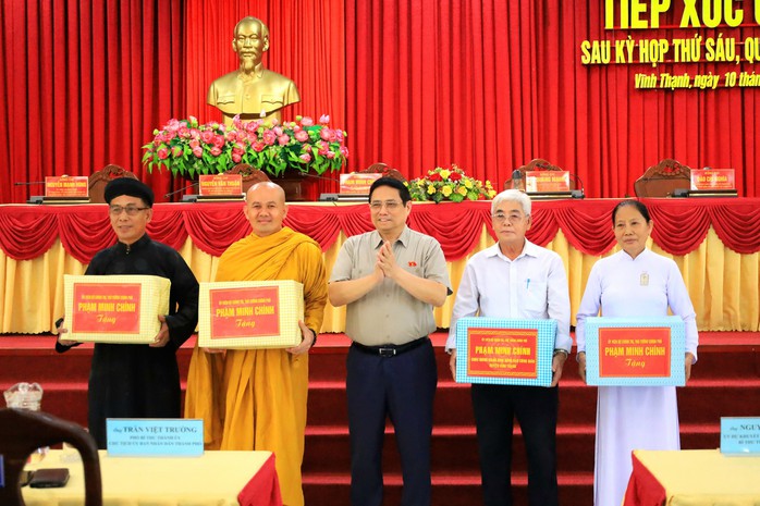 Xây dựng vùng nguyên liệu từ việc gạo ST25 đoạt giải- Ảnh 5. Xây dựng vùng nguyên liệu từ việc gạo ST25 đoạt giải- Ảnh 5.