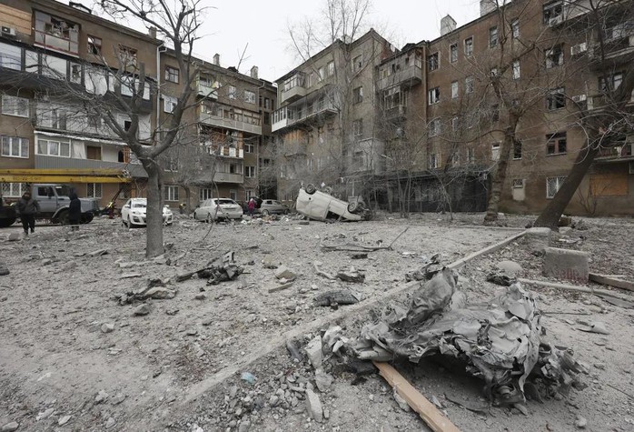 Ukraine hứng 100 cuộc không kích 1 ngày, đệ nhất phu nhân lên tiếng- Ảnh 1. Ukraine hứng 100 cuộc không kích 1 ngày, đệ nhất phu nhân lên tiếng- Ảnh 1.