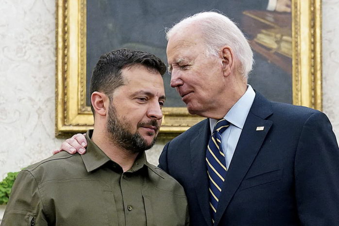 Tổng thống Biden mời tổng thống Ukraine tới Nhà Trắng- Ảnh 1. Tổng thống Biden mời tổng thống Ukraine tới Nhà Trắng- Ảnh 1.