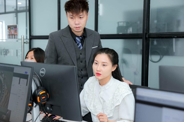Người lao động cần cập nhật kiến thức, kỹ năng để thích ứng với sự thay đổi của thị trường lao động Người lao động cần cập nhật kiến thức, kỹ năng để thích ứng với sự thay đổi của thị trường lao động