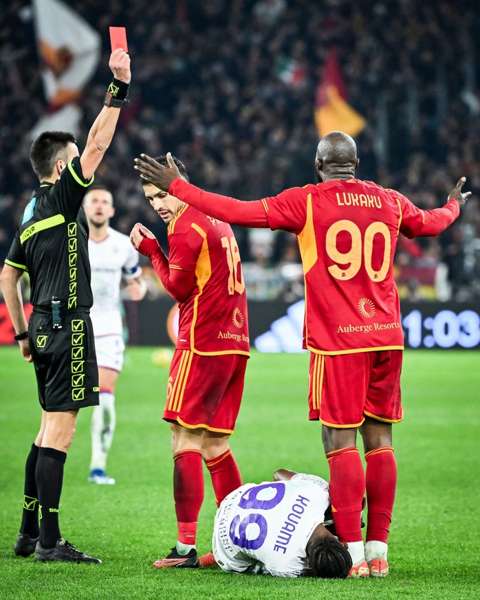Lukaku - người hùng đầu trận, tội đồ cuối trận- Ảnh 1. Lukaku - người hùng đầu trận, tội đồ cuối trận- Ảnh 1.