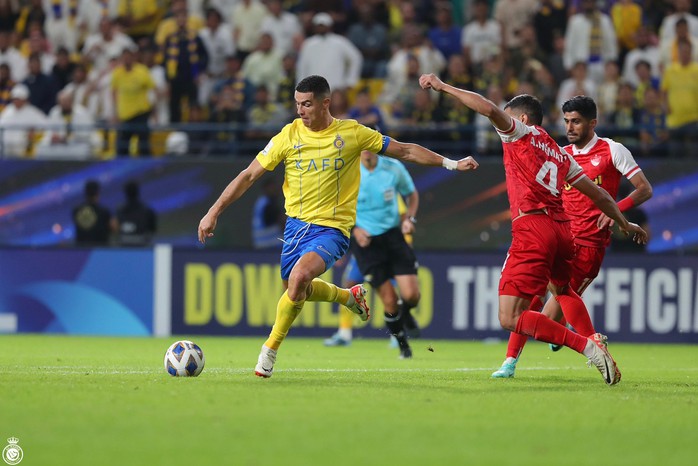 Ronaldo tái lập cột mốc quan trọng trong đại tiệc bàn thắng của Al-Nassr- Ảnh 2. Ronaldo tái lập cột mốc quan trọng trong đại tiệc bàn thắng của Al-Nassr- Ảnh 2.