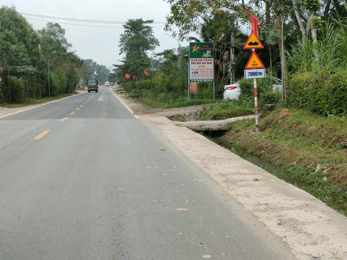 Truy tìm tài xế và phương tiện gây tai nạn chết người rồi bỏ trốn- Ảnh 1. Truy tìm tài xế và phương tiện gây tai nạn chết người rồi bỏ trốn- Ảnh 1.