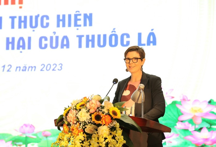 Nam giới Việt đã bớt hút thuốc lá- Ảnh 2. Nam giới Việt đã bớt hút thuốc lá- Ảnh 2.