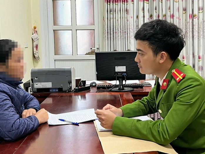 Triệu tập 11 đối tượng kích động người dân cản trở việc cắm mốc mỏ cát- Ảnh 4. Triệu tập 11 đối tượng kích động người dân cản trở việc cắm mốc mỏ cát- Ảnh 4.