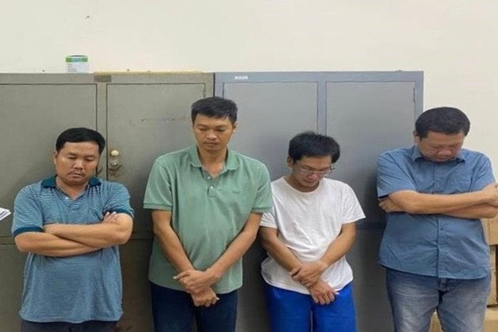 Khởi tố giám đốc khai thác trái phép tại mỏ đá ở Đồng Nai- Ảnh 1. Khởi tố giám đốc khai thác trái phép tại mỏ đá ở Đồng Nai- Ảnh 1.