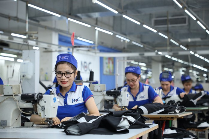 Nghỉ luân phiên do công ty ít việc, người lao động được trả lương thế nào?- Ảnh 2. Nghỉ luân phiên do công ty ít việc, người lao động được trả lương thế nào?- Ảnh 2.