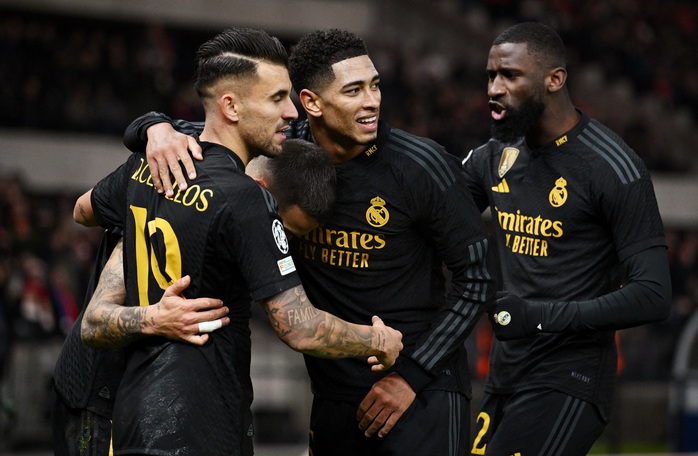 Man United bị loại sớm, Ngoại hạng Anh thất thế ở Champions League- Ảnh 5. Man United bị loại sớm, Ngoại hạng Anh thất thế ở Champions League- Ảnh 5.