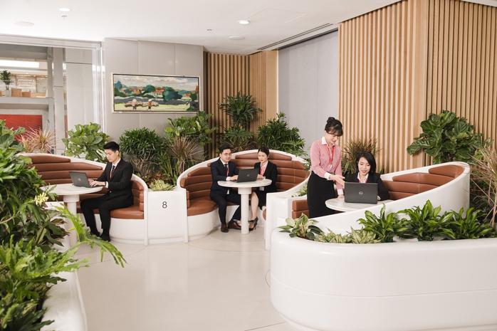 Các tòa nhà hội sở Techcombank được trao chứng nhận “Năng lượng Xanh 5 sao”- Ảnh 2. Các tòa nhà hội sở Techcombank được trao chứng nhận “Năng lượng Xanh 5 sao”- Ảnh 2.